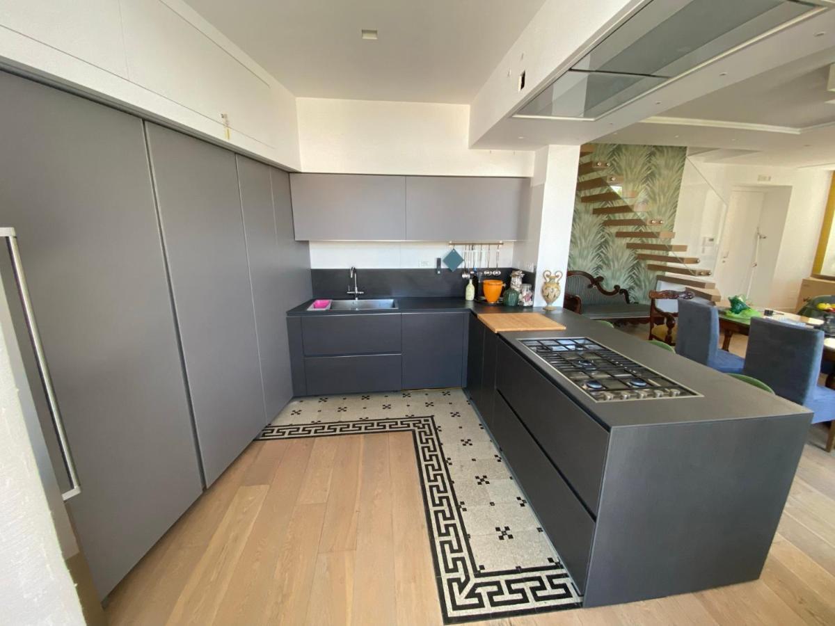 Grata Hospes Sorrento - Boutique House - Rooftop Deck - Bbq Exterior photo